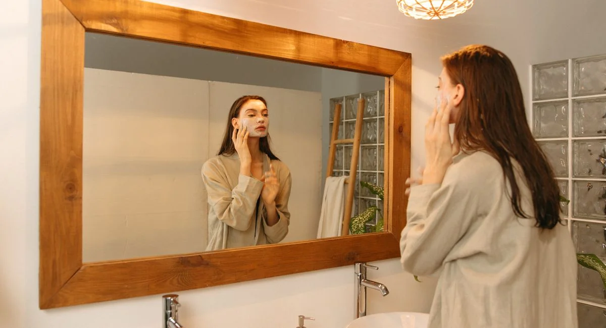 Le masque au miel pour les cheveux : l'essai qui change tout